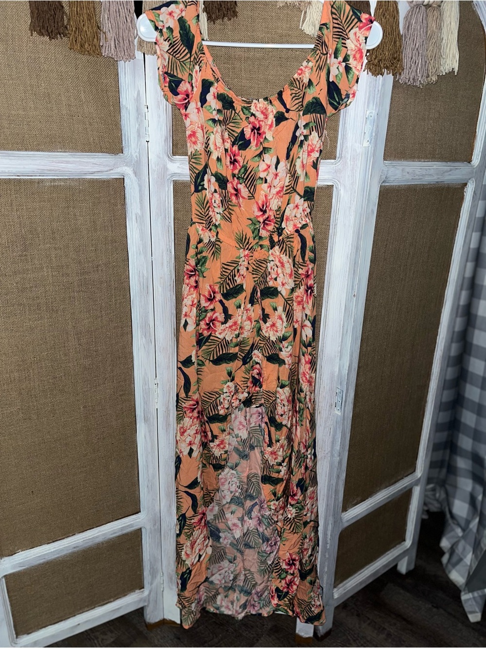 Floral Scoop-Neck Romper in Peach